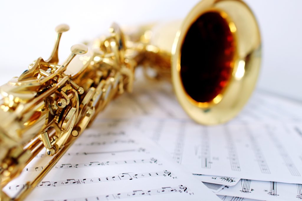 musical instrument saxophone